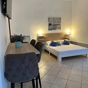 mediterraneo-apartment.hotels-amalfi.com/