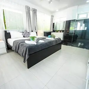 los-corales-residenciales-sortosan-private-beach-club.comcaribbean.com/